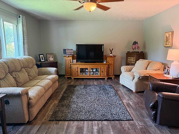 4th image of 1207 W Philip Ave