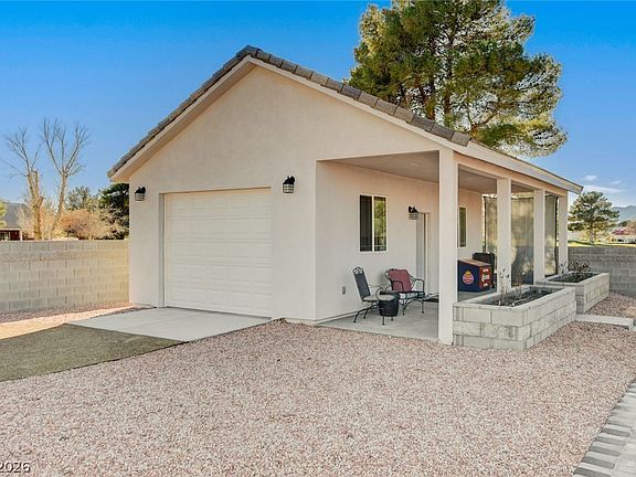 3rd image of 2810 Margarita Ave