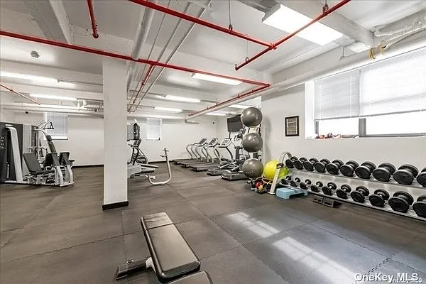 Rented by Prime Realty | media 9