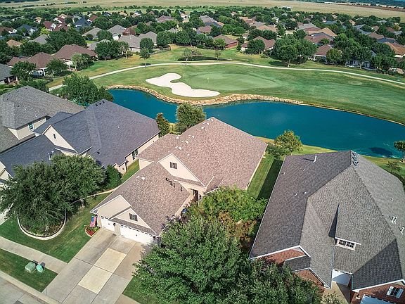 5th image of 9209 Grandview Dr