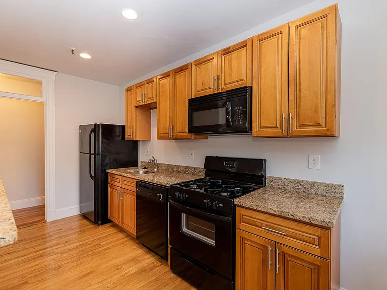 288 Chestnut Hill Ave #3 — Photo 5