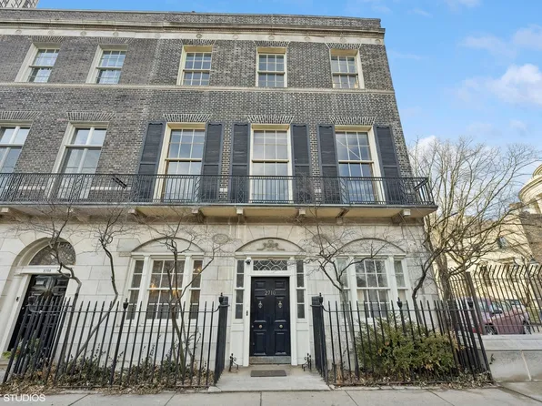 2710 N Lakeview Ave, Chicago, IL 60614