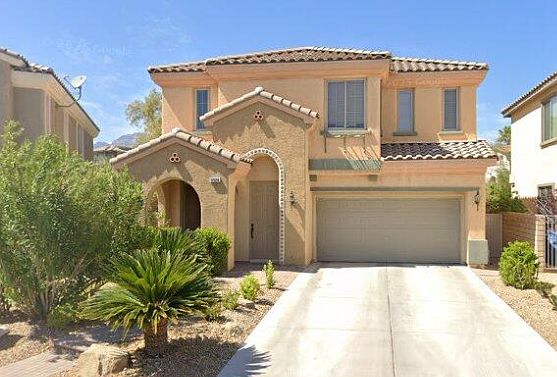 2nd image of 11928 Luna Del Mar Ln
