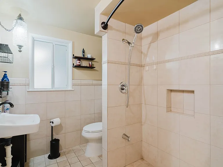 6024 Coldwater Canyon Ave — Photo 15