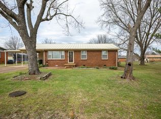1105 Tyler Ave, Muscle Shoals, AL 35661