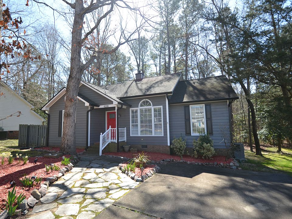 1st image of 4208 Loon Ln