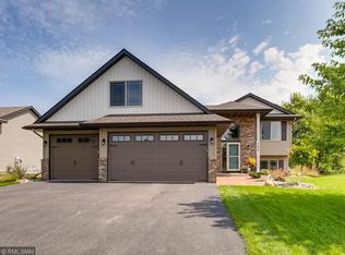 7650 Packard Ave NE, Otsego, MN 55330