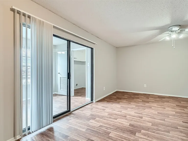 Rise Spring Pointe — Photo 121