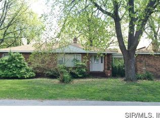 802 Joliet Dr, Cahokia, IL