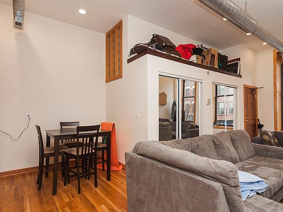 5th image of 544 N Wells St #3