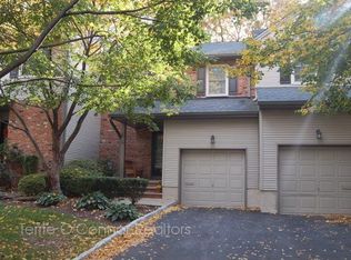 14 Allison Ct, Allendale, NJ 07401
