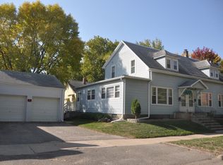 704 Bertch Ave, Waterloo, IA 50702