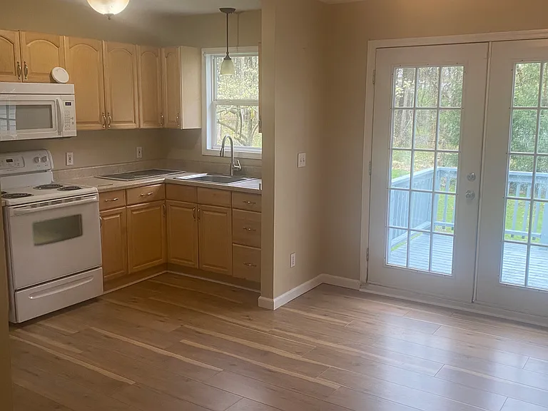 191 Clay Rd — Photo 5