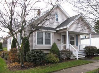 4 Orange St, Gloversville, NY 12078