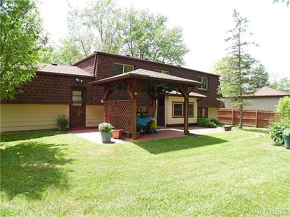 2nd image of 675 Scovell Dr