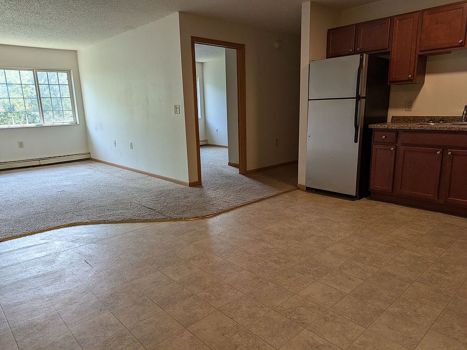 1st image of 800 26th St NW #204