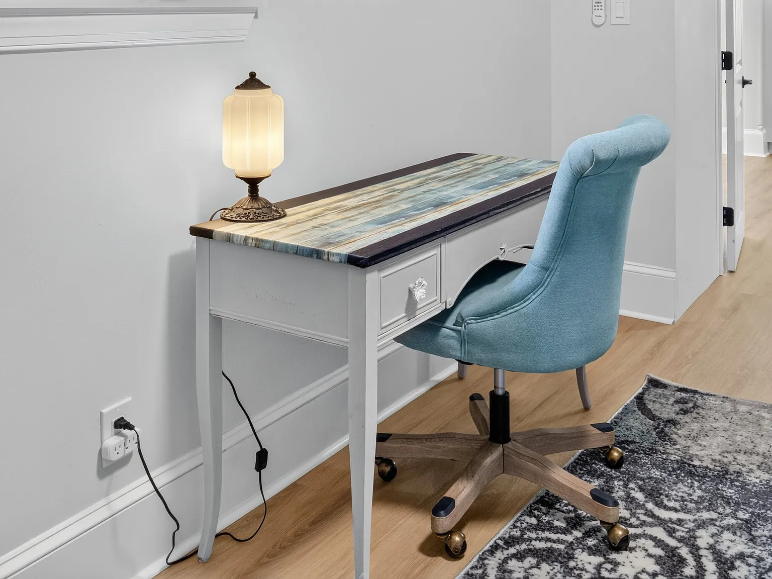 Work-Ready 3BR | Pet-Friendly Apt near PHL & Rail | Tree-Lined Suburban Street — Photo 3