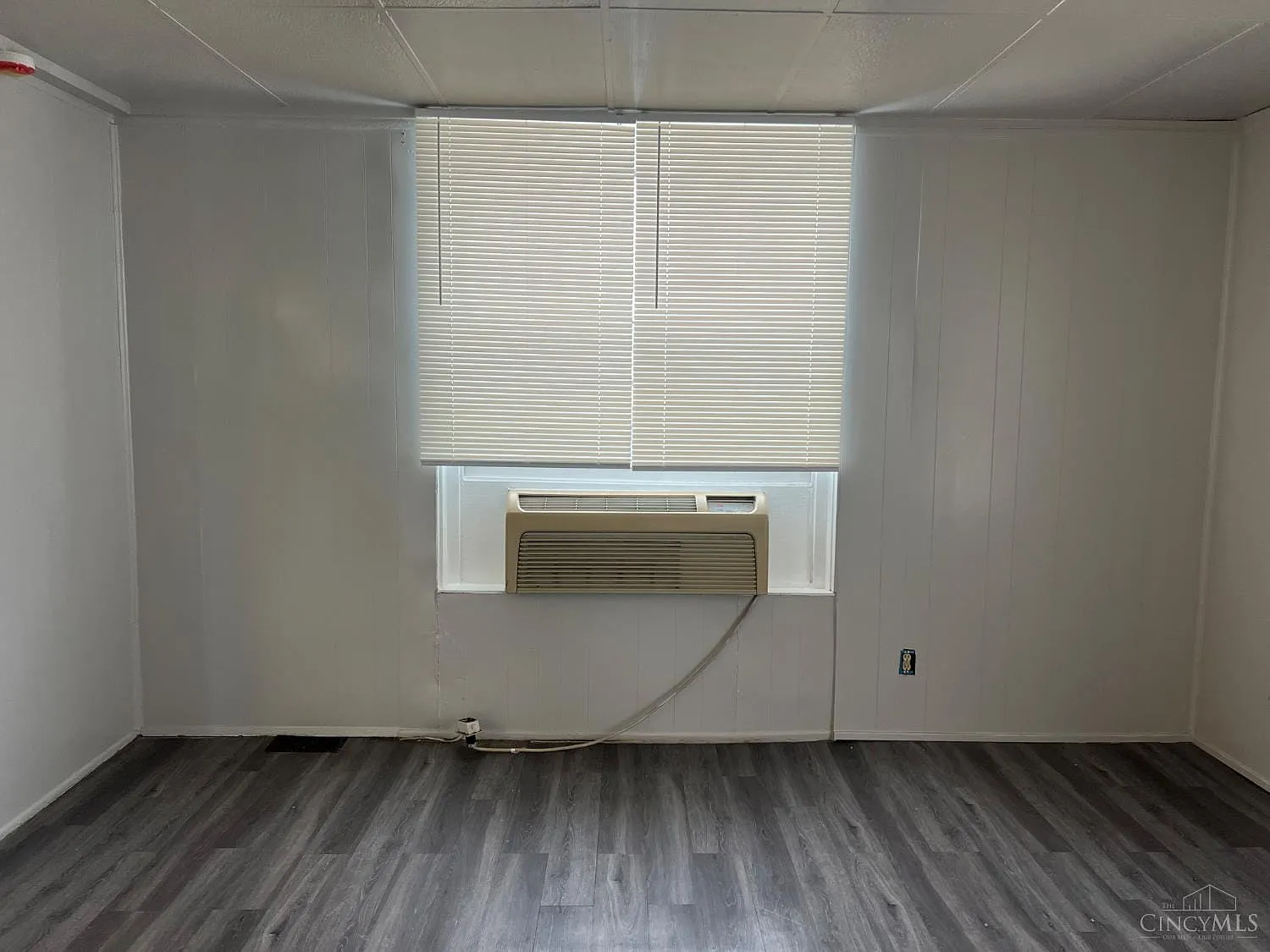 1 bed, 1.0 bath, 3000 sqft, $845 — Photo 3