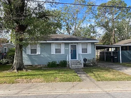 320 East Ave Photo 1