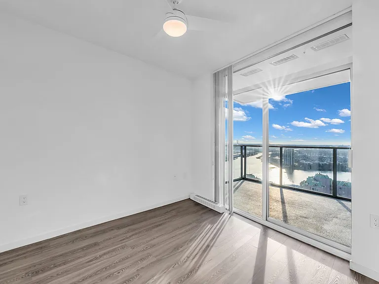 900 Carnarvon St #2208 — Photo 16