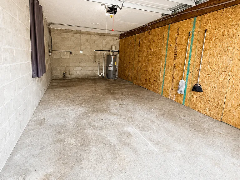 2347 15th Ave S #1/2 — Photo 10