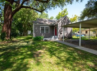 822 Horseshoe Bnd, La Marque, TX 77568
