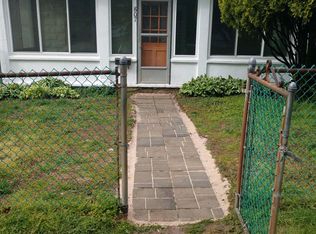 807 Merlin St, Bristol, PA 19007