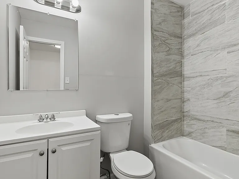 The Element at 4411 — Photo 15