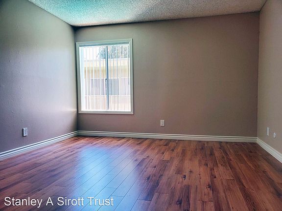 5th image of 801 E Palmer Ave #213