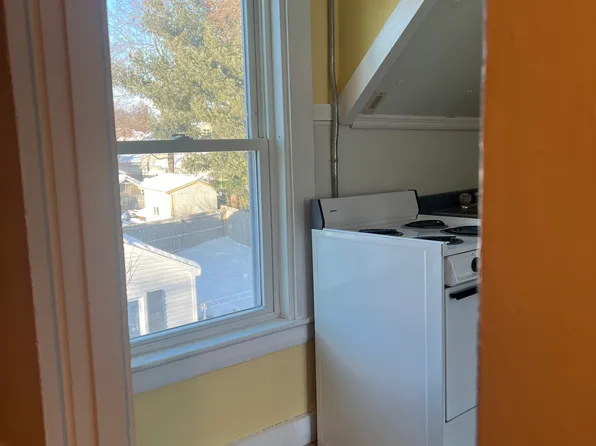279 Essex St #2, Bangor, ME 04401