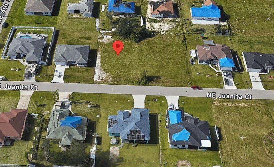 1st image of 420 NE Juanita Ct