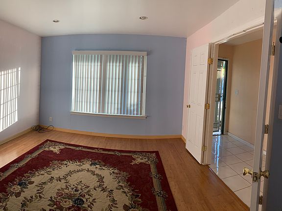 4th image of 4590 Houndshaven Way