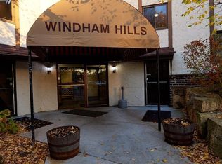 401 E Burnsville Pkwy APT 104, Burnsville, MN 55337