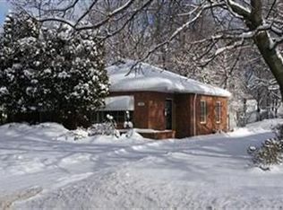1133 Elmwood Rd, Mayfield Heights, OH 44124