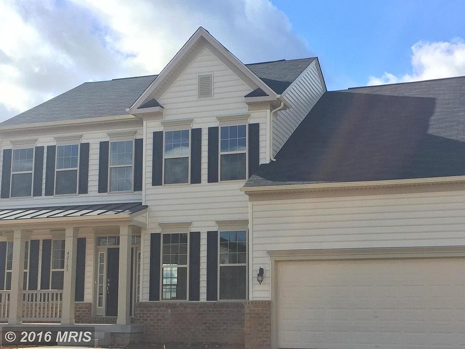 New Construction - built by DR Horton