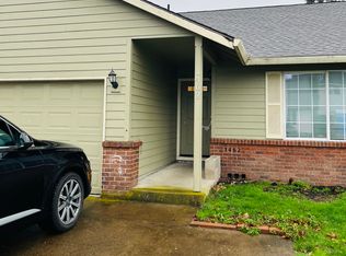 1462 NE Thomas Ct, Hillsboro, OR