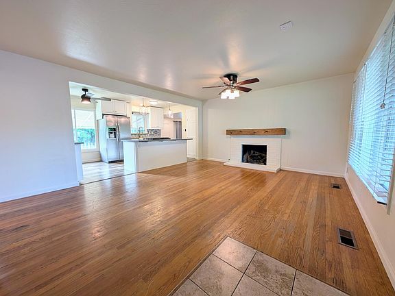 5th image of 3225 Kentfield Dr
