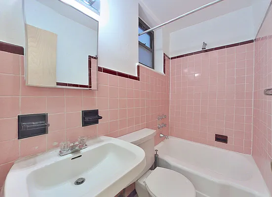 Rented by CitySites Real Estate Group | media 10