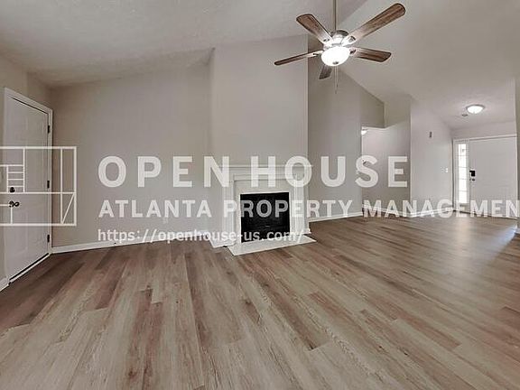3rd image of 1096 Sham Pointe Dr