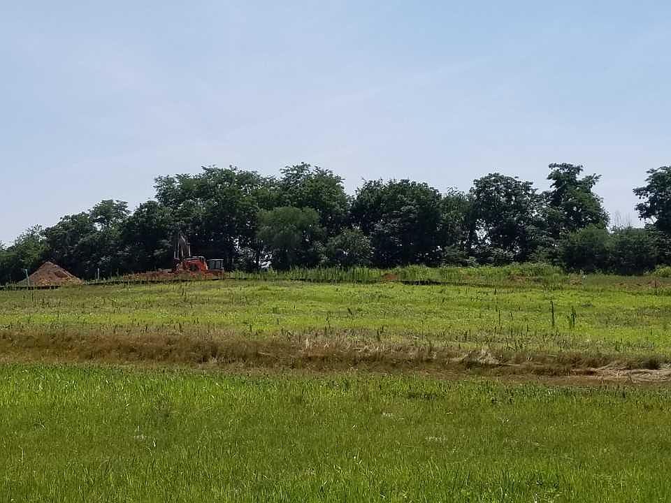 2nd image of 134 Turbine Ln #92