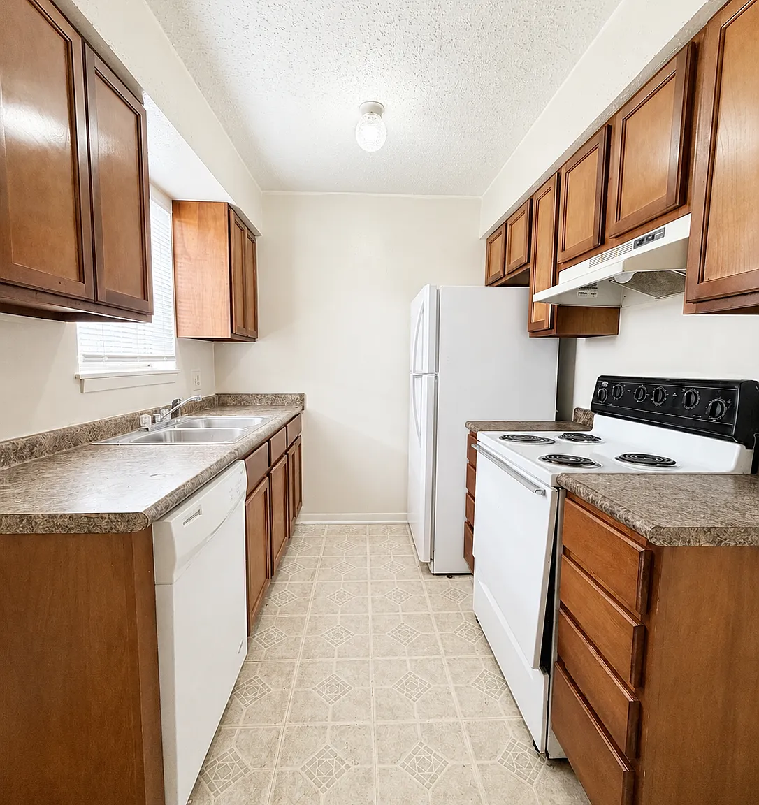 2 bed, 1.5 bath, 960 sqft, $995 — Photo 4