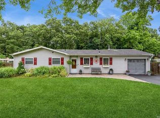 207 4th Ave, Holtsville, NY 11742