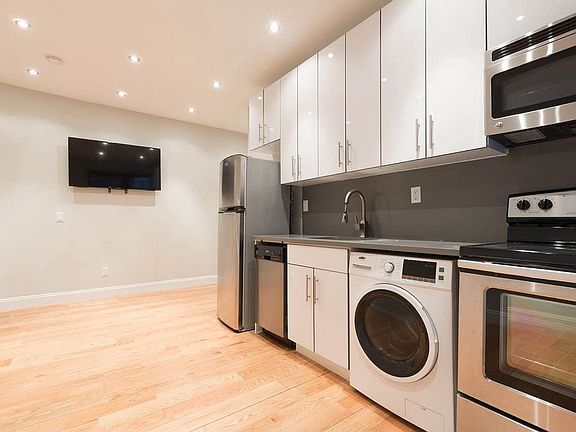 3rd image of 854 W 180th St APT 6H