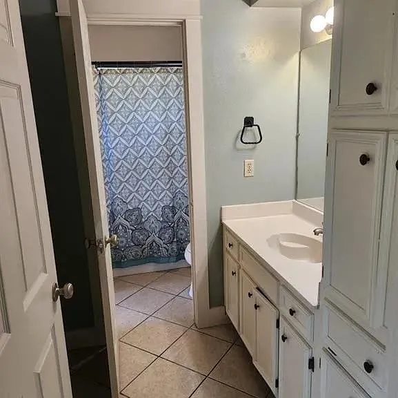 305 Forest Dr — Photo 8