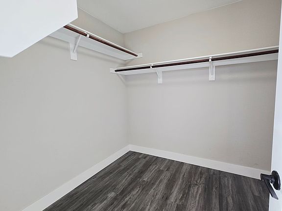 3rd image of 7721 Sanction Ave