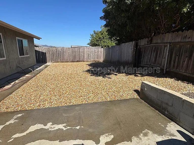 4181 Galbar St — Photo 39