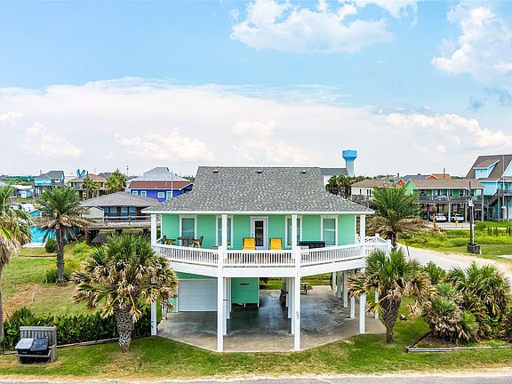 2nd image of 1799 Redfish Ln