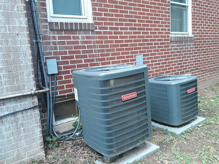 102 W Oates Ave — Photo 27