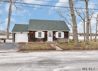 2nd image of 3140 Minnehaha Blvd