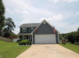 6198 Pembroke Dr, Rex, GA 30273